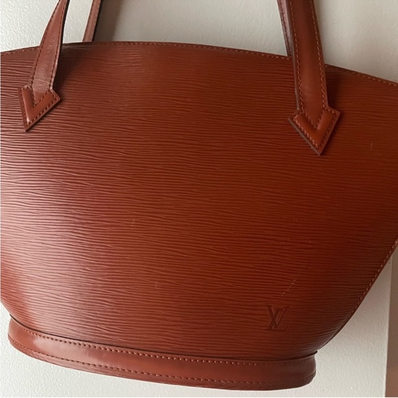 Louis Vuitton Saint Joseph Epi - Picture 2 of 14